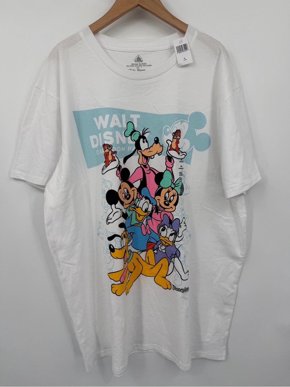 NWT Disney Mickey & Friends White Graphic Tee 100% Cotton size XL